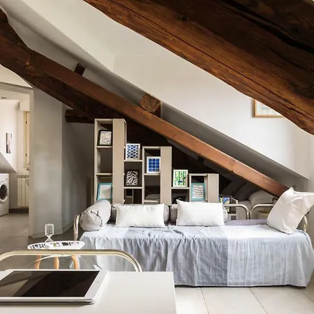 Joivy Top-floor Studio By Vittorio Formentano Park * Milan