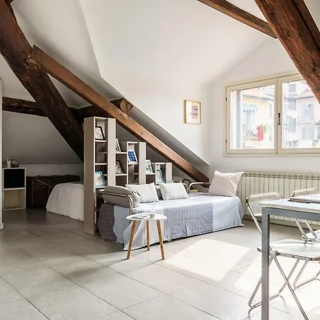 Joivy Top-floor Studio By Vittorio Formentano Park *