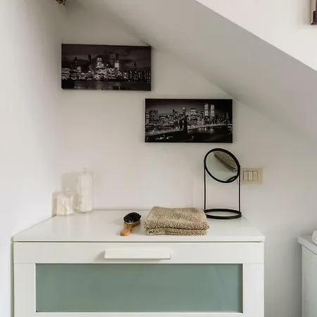 Joivy Top-floor Studio By Vittorio Formentano Park Appartement *