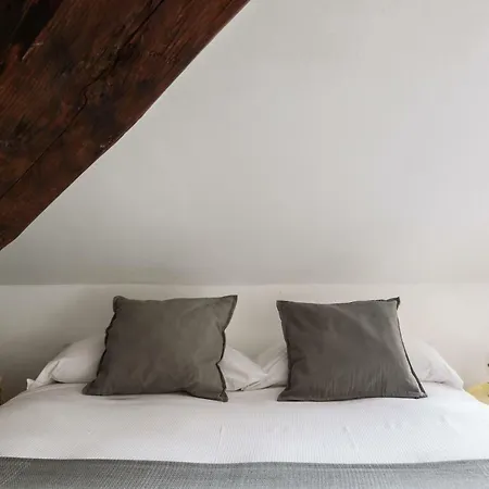 Joivy Top-floor Studio By Vittorio Formentano Park Appartement *